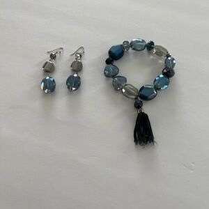 Vintage Boho chunky bracelet w/ blue and silver tone & matching dangle earrings